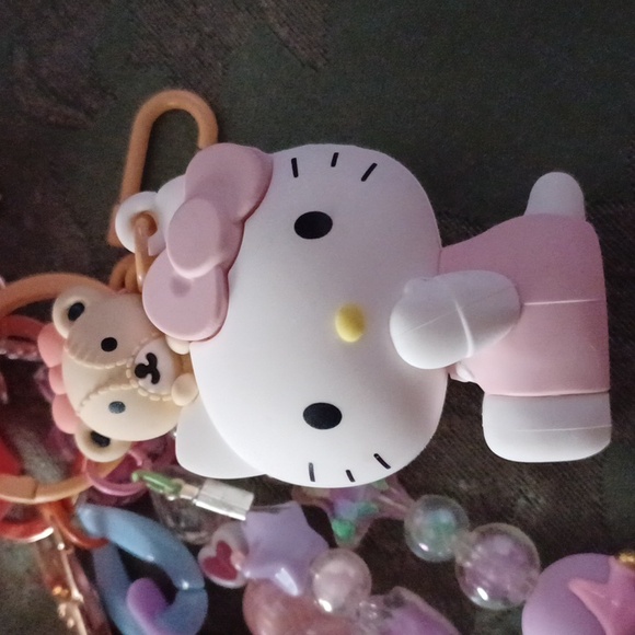 Hello Kitty Large Dangler/Keychain - Picture 7 of 10